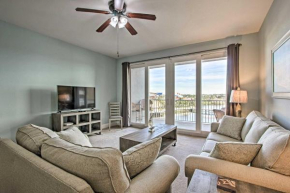 Lakefront Condo with Community Pools - Walk to Beach